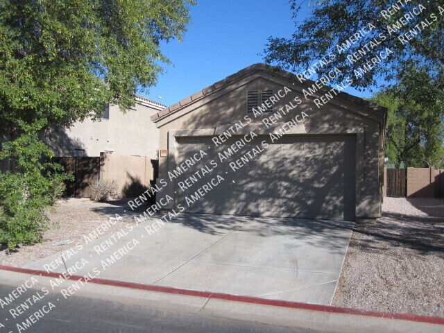 427 S Sabrina in Mesa, AZ - Building Photo - Building Photo