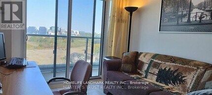 120 Varna Dr in Toronto, ON - Building Photo - Building Photo