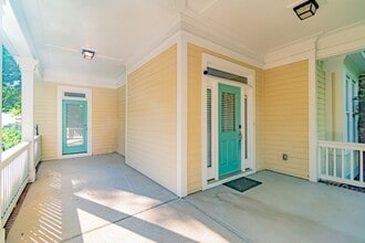 742 Revival Row in Fort Mill, SC - Foto de edificio - Building Photo