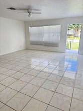 4387 Wilkinson Dr in Lake Worth, FL - Building Photo - Building Photo