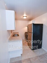 11119 Rosal Ln in Ventura, CA - Building Photo - Building Photo