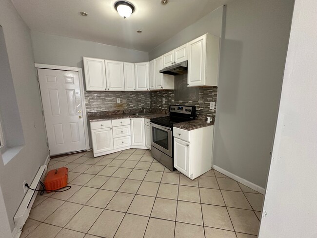 4947 Hoopes St in Philadelphia, PA - Building Photo - Building Photo