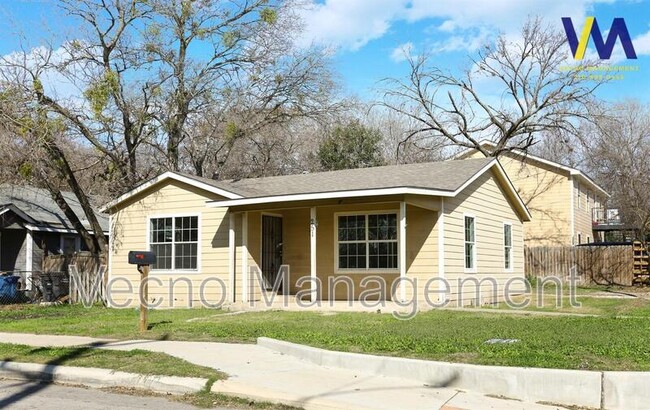 251 Cooper St in San Antonio, TX - Building Photo - Building Photo