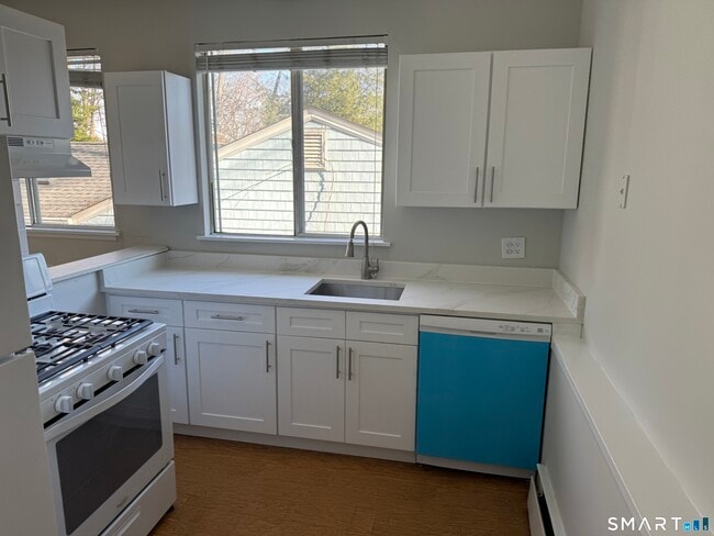 7 McAllister Ave in Norwalk, CT - Building Photo - Building Photo