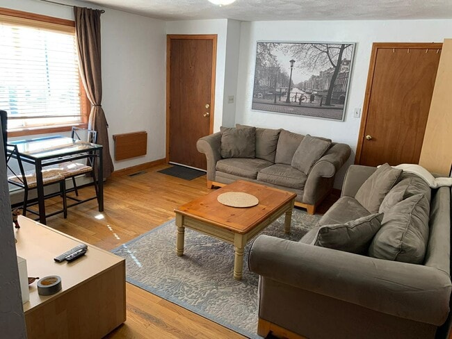 30 Murdock St, Unit 1