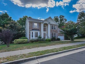 406 Somersview Dr in Chapel Hill, NC - Building Photo