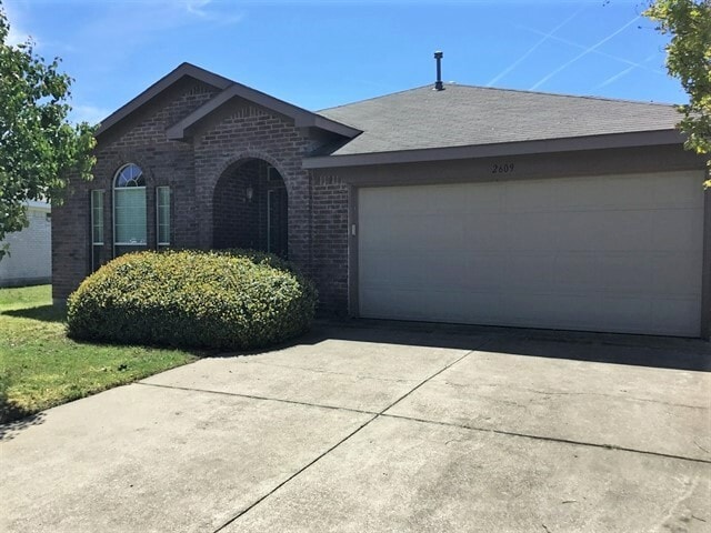 property at 2609 Ensenada Ln
