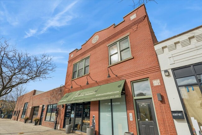 property at 5414 N Broadway