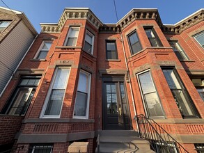 592 Bramhall Avenue in Jersey City, NJ - Foto de edificio - Building Photo