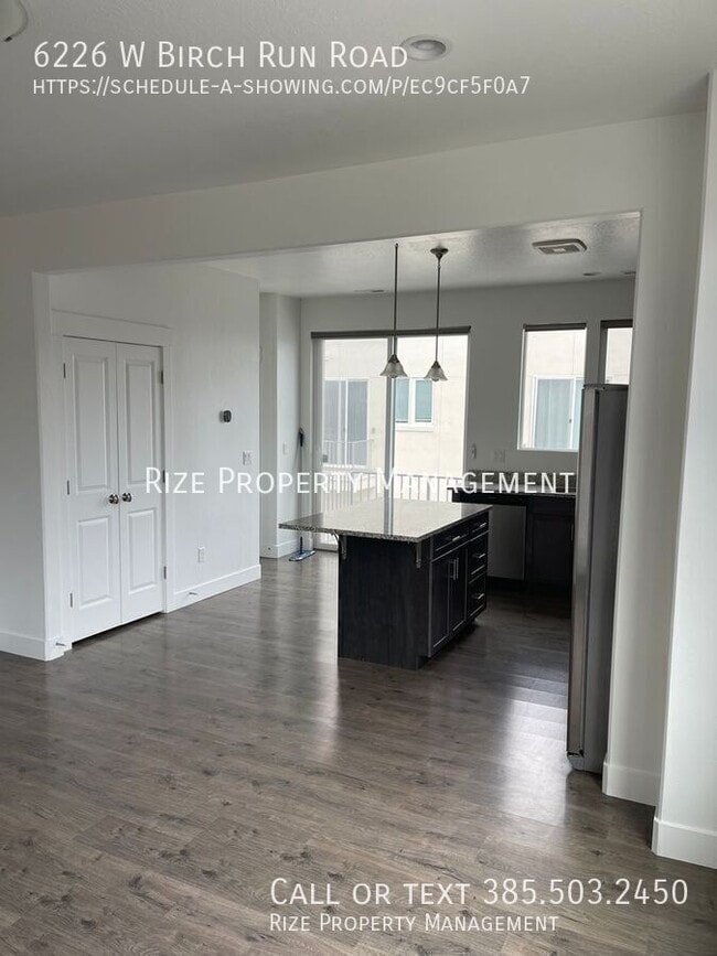 6226 Birch Run Rd in South Jordan, UT - Building Photo - Building Photo