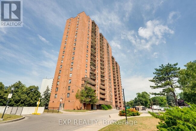 property at 90-1490 Ling Rd