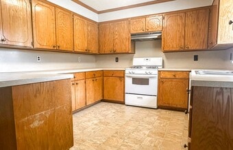 64 Howell Ln in Texarkana, TX - Building Photo - Building Photo