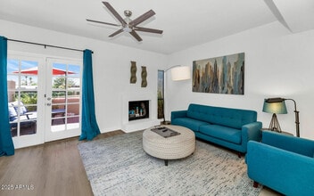 3037 E Rose Ln in Phoenix, AZ - Building Photo - Building Photo