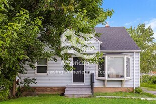 17209 Deforest Ave in Cleveland, OH - Building Photo