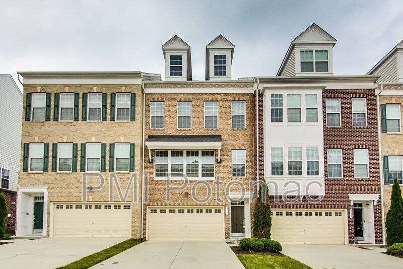 4225 Winding Waters Ter in Upper Marlboro, MD - Building Photo