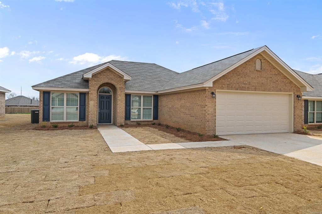 2019 Dawsons Ml Ln in Prattville, AL - Building Photo