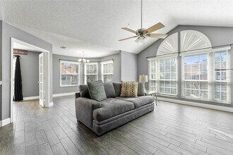 660 Youngstown Pkwy in Altamonte Springs, FL - Building Photo - Building Photo