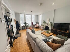 262 James St S in Hamilton, ON - Building Photo