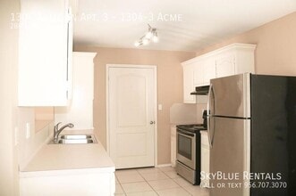 1304 Acme Ln in Edinburg, TX - Building Photo - Building Photo
