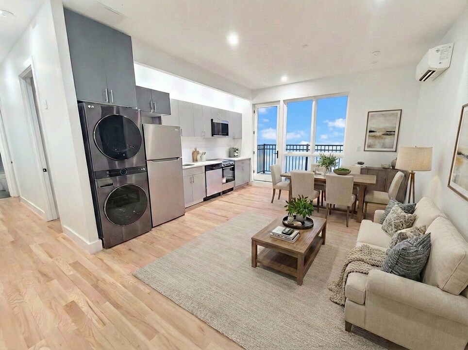 194 Withers St, Unit 2B in Brooklyn, NY - Building Photo