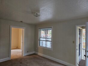 282 Monroe Dr in Mountain View, CA - Foto de edificio - Building Photo