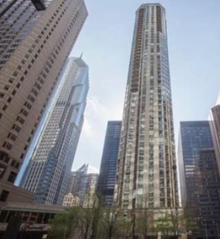 property at 222 N Columbus Dr