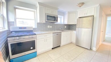 2912 N 75th Ave in Elmwood Park, IL - Building Photo - Building Photo