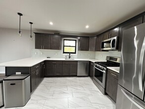 298 Arlington Ave in Jersey City, NJ - Building Photo - Building Photo