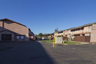 716 Broadway in El Cajon, CA - Building Photo - Building Photo