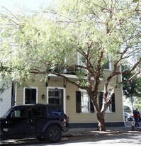 1701 Prytania St in New Orleans, LA - Building Photo