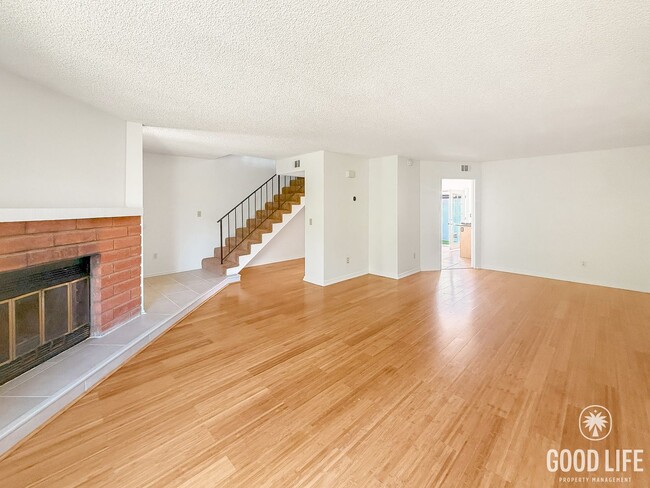 803 Beyer Way in San Diego, CA - Building Photo - Building Photo