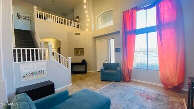 6047 W Morrow Dr in Glendale, AZ - Building Photo - Building Photo