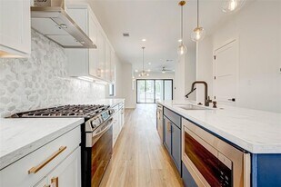 3503 Anita St in Houston, TX - Building Photo