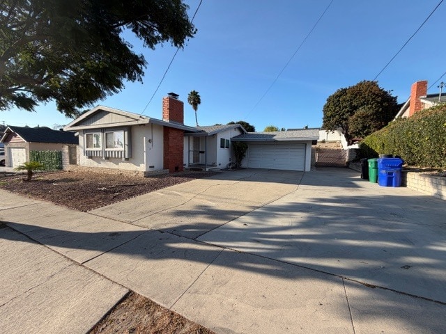 6322 Clyde Ave in San Diego, CA - Building Photo - Building Photo