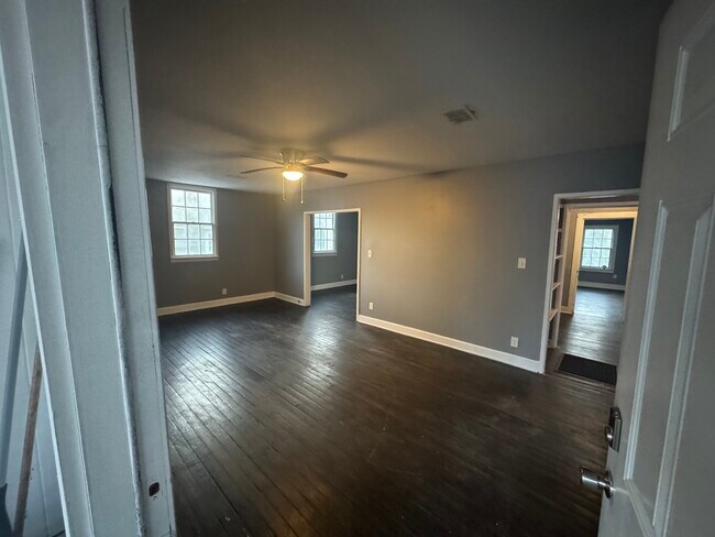 3515 Log Cabin Dr in Macon, GA - Building Photo - Building Photo