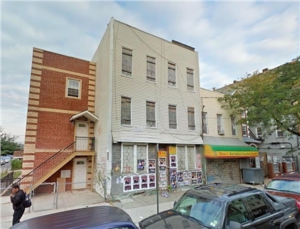 398 Crescent St in Brooklyn, NY - Building Photo