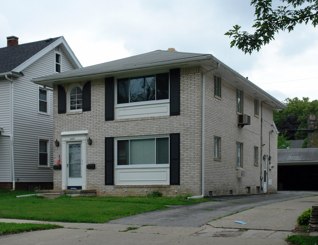 2405 Berdan Ave in Toledo, OH - Building Photo - Building Photo