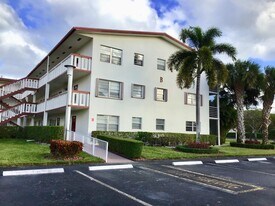 84 Brighton B in Boca Raton, FL - Building Photo