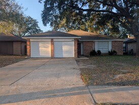 22022 Kenlake Dr in Katy, TX - Building Photo