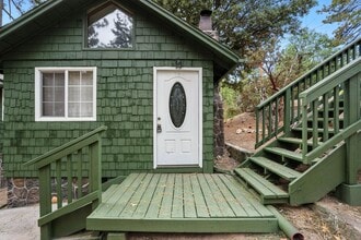 24990 Marion Ridge Dr in Idyllwild, CA - Building Photo - Building Photo
