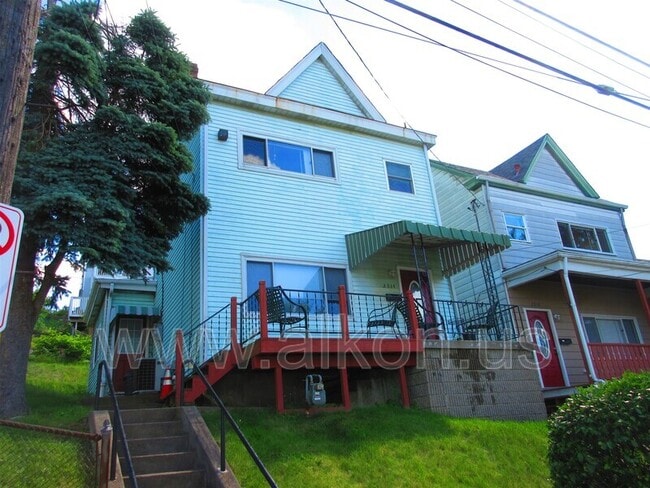 property at 2314 Wellington St