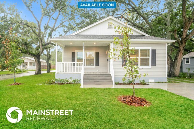property at 1651 Prescott St S