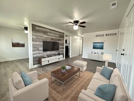 1801 Parkway Blvd in West Valley City, UT - Building Photo