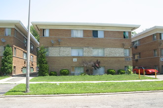 2033 N 18th Ave in Melrose Park, IL - Building Photo - Building Photo