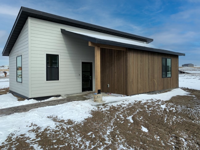 1405 Windsor Dr in Ranchester, WY - Building Photo - Building Photo