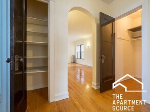 4914 N Hoyne Ave, Unit N3 in Chicago, IL - Building Photo - Building Photo