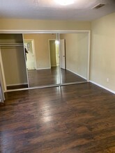 4210 Belle Park Dr in Houston, TX - Foto de edificio - Building Photo