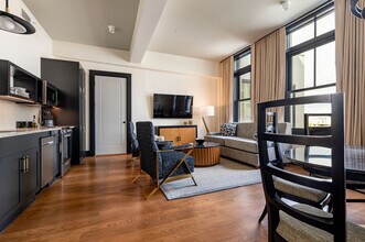 1011 Canal St, Unit SI FL4-ID1513952P in New Orleans, LA - Foto de edificio - Building Photo