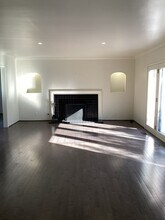 1925 Laguna St in Santa Barbara, CA - Building Photo - Building Photo