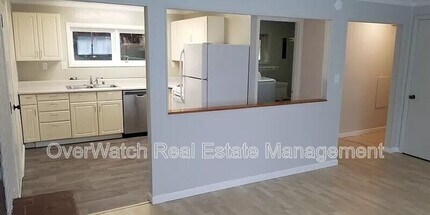 3740 Winterset Dr in Anchorage, AK - Building Photo - Building Photo
